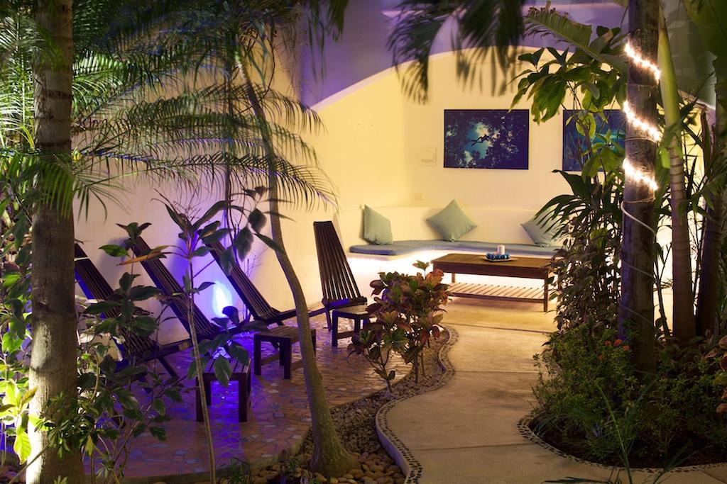 Aqualuna Boutique Hotel By Sunrise (Adults Only) Плая-дель-Кармен Интерьер фото