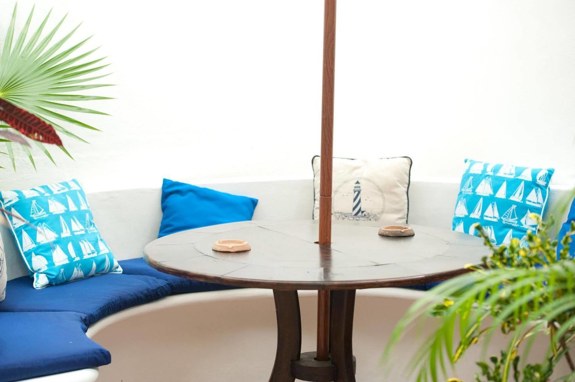 Aqualuna Boutique Hotel By Sunrise (Adults Only) Плая-дель-Кармен Экстерьер фото